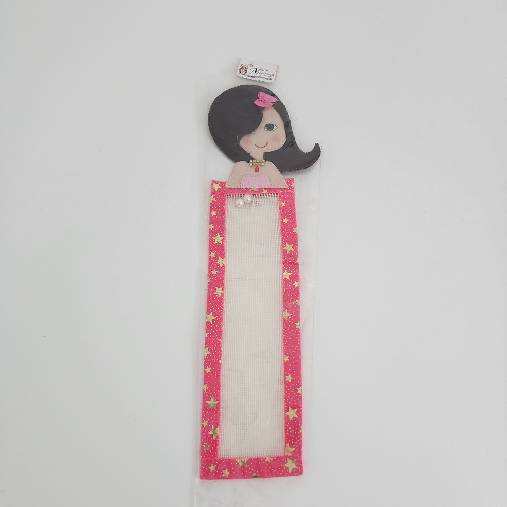 Marta Mendonça Handmade Felt Girl Earring Organizer Pink Star Mesh Wall‎ Hanging